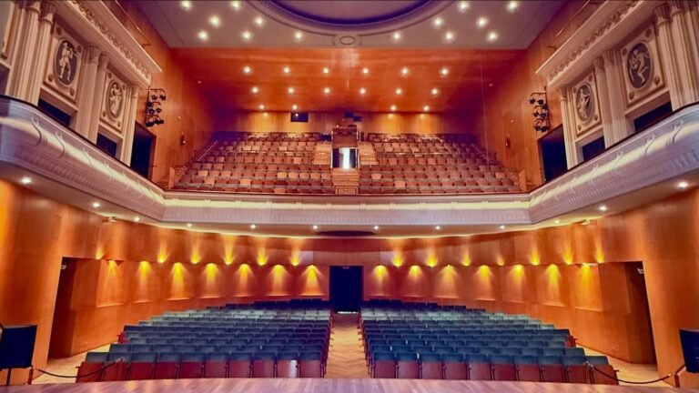 Graduaciones en el Teatro Cervantes Teatro Cervantes de Linares